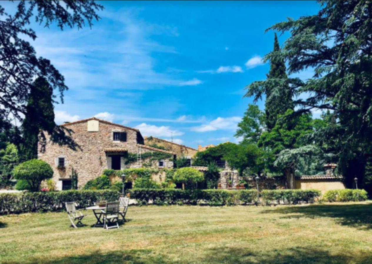 Masia Mimosa Darnius Exteriér fotografie