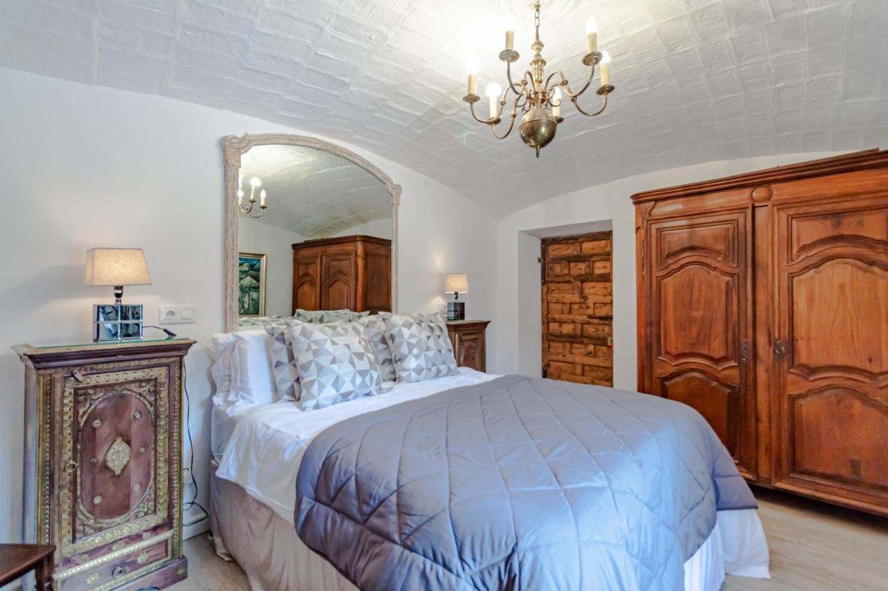 Masia Mimosa Darnius Exteriér fotografie
